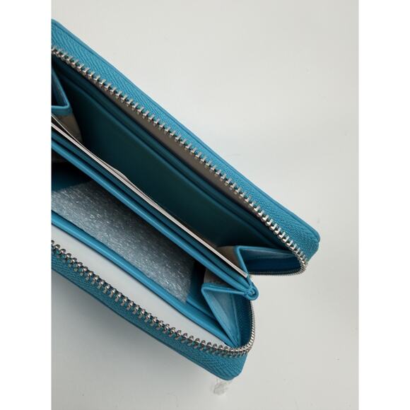 Michael Kors QUILTED Wallet Jet Santorini Blue NEW - Picture 3 of 3